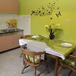 With Parking Spaces Slatine, Ciovo - 15175 Appartamento *